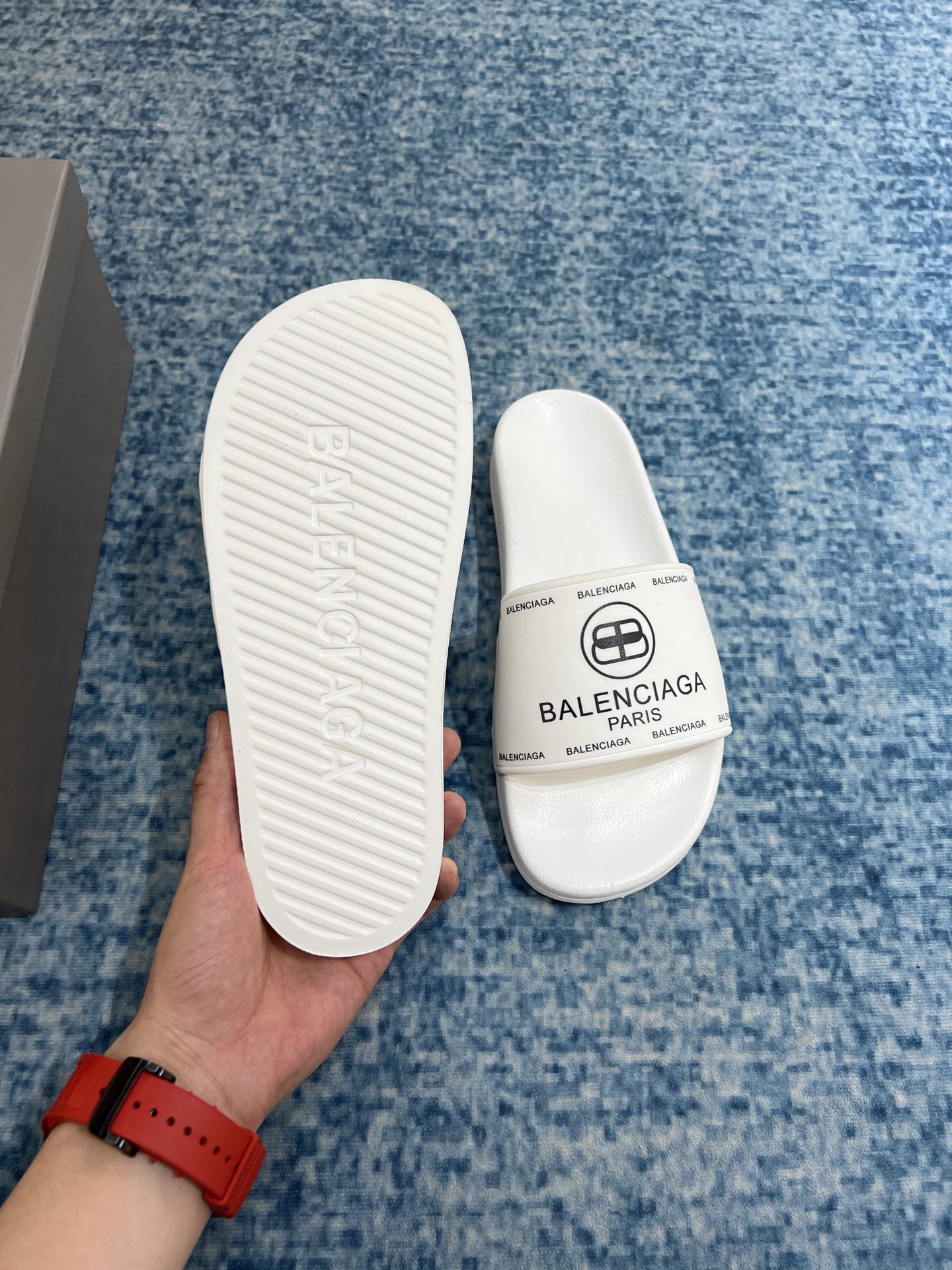 fcd80185.jpg