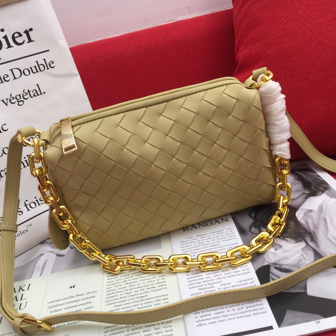 Bottega Veneta Crossbody Bag Beige, For Women, Women’s Bags 9.4in/24cm